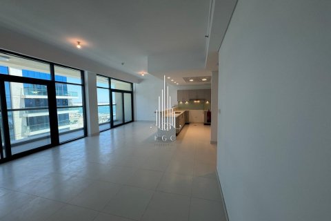 Duplex de închiriat în Al Raha Beach, Abu Dhabi, EAU 3 dormitoare, 296.5 mp.  №500699 - poză 2