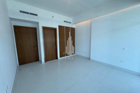 Duplex de închiriat în Al Raha Beach, Abu Dhabi, EAU 3 dormitoare, 296.5 mp.  №500699 - poză 11