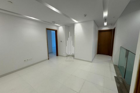 Duplex de închiriat în Al Raha Beach, Abu Dhabi, EAU 3 dormitoare, 296.5 mp.  №500699 - poză 8