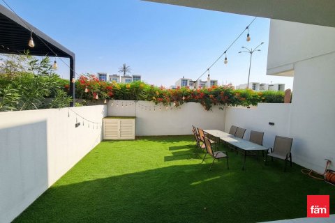 Řadový dům v Dubai, SAE 3 ložnice, 174.1 m² Č.: 715404 - fotografie 17