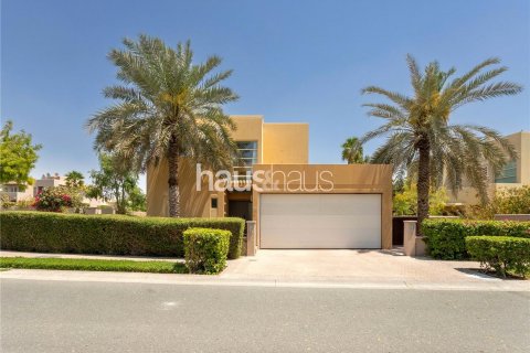 Vila di Arabian Ranches, Dubai, UAE 4 bilik tidur, 372 meter persegi № 625642 - foto 22