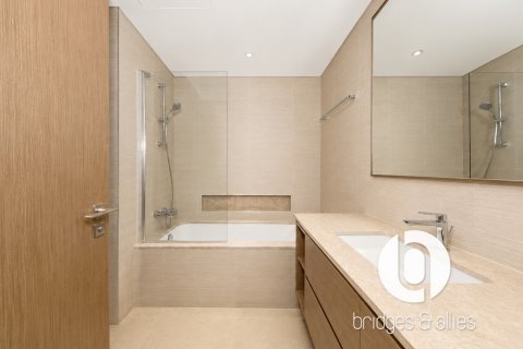 Apartamento para arrendamento em Downtown Dubai (Downtown Burj Dubai), Dubai, EAU 2 quartos, 105 m2 № 739938 - foto 6