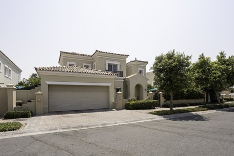 Villa in Arabian Ranches, Dubai, UAE 5 bedrooms, 471.24 sq.m. № 750278 - photo 25