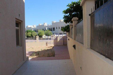 阿联酋 Ras Al Khaimah Al Hamra Village 待租 : 5 卧, 1300.6 平方米 , 编号709458 - 照片 5