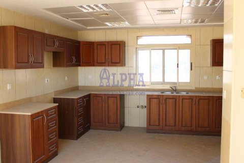 阿联酋 Ras Al Khaimah Al Hamra Village 待租 : 5 卧, 1300.6 平方米 , 编号709458 - 照片 7