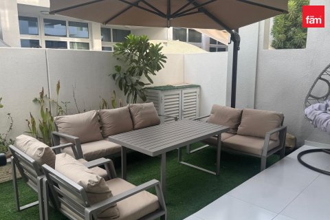 Shtëpi në qytet në Dubai, Emiratet e Bashkuara Arabe 3 dhoma gjumi, 112.2 m2. № 760886 - Foto 10