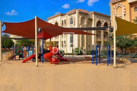 Dubai Investment Park、Dubai、UAE にあるビル販売中 1005.68 m2、No762437 - 写真 21