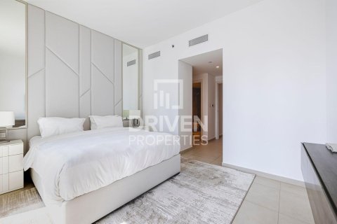 Apartmen di Zabeel, Dubai, UAE 3 bilik tidur, 159.33 meter persegi № 745470 - foto 11