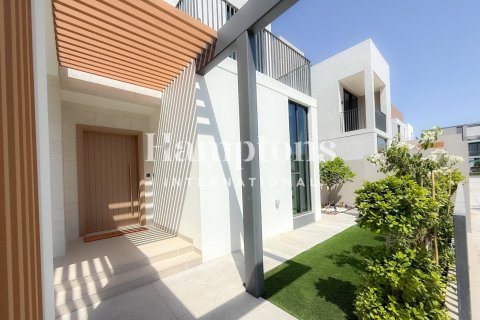 Vila u Arabian Ranches 3, Dubai, UAE 4 spavaćih soba, 447.99963369 m2 Br. 719883 - fotografija 18