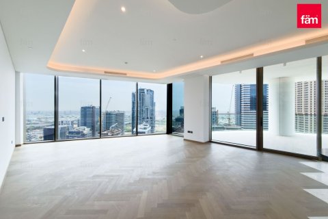 Apartament në Business Bay, Dubai, Emiratet e Bashkuara Arabe 3 dhoma gjumi, 290 m2. № 751914 - Foto 2