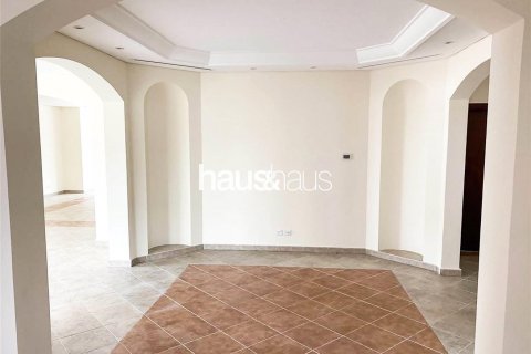 Vila u Dubai Investment Park, UAE 5 spavaćih soba, 548 m2 Br. 626593 - fotografija 5