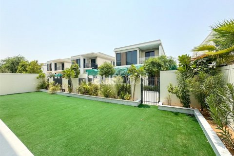 Villa in Tilal Al Ghaf, Dubai, UAE 4 bedrooms, 405 sq.m. № 626591