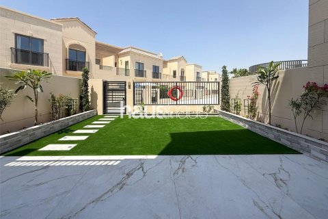 Radový dom v Jumeirah Golf Estates, Dubai, SAE 3 spálne, 204 m2 č. 626592 - Fotografia 8
