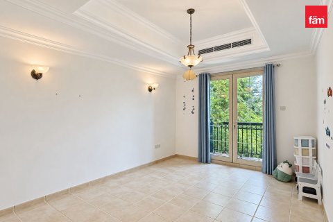 Vila v Jumeirah Islands, Dubai, SAE 4 ložnice, 988.3 m² Č.: 766284 - fotografie 17