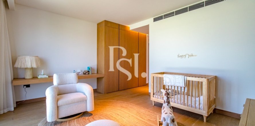Villa  Saadiyat Island, Abu Dhabijā, AAE 5 istabas, 545 m2 Nr. 716351