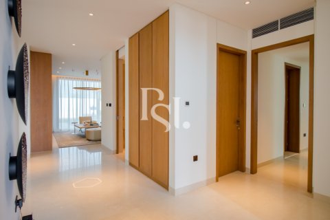 Vila na Saadiyat Island, Abu Dhabi, SAE 5 spální, 545 m2 č. 716350 - Fotografia 8