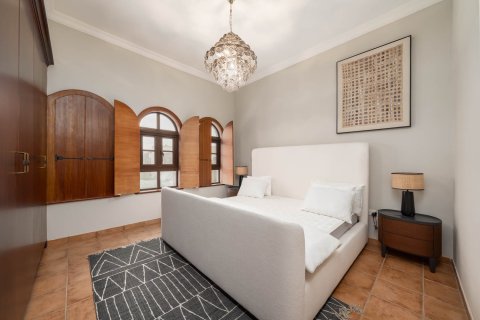 Villa en alquiler en The Villa, Dubai, EAU 6 dormitorios, 780.39 m2 № 750529 - foto 18