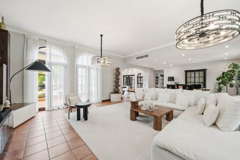 Villa en alquiler en The Villa, Dubai, EAU 6 dormitorios, 780.39 m2 № 750529 - foto 9