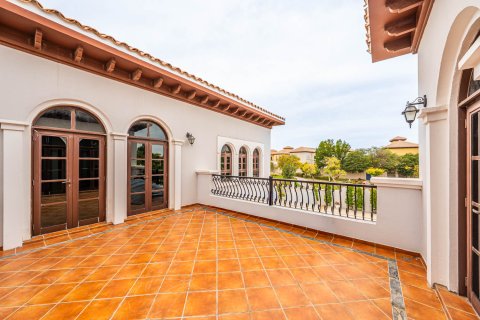 Villa en alquiler en The Villa, Dubai, EAU 6 dormitorios, 780.39 m2 № 750529 - foto 29