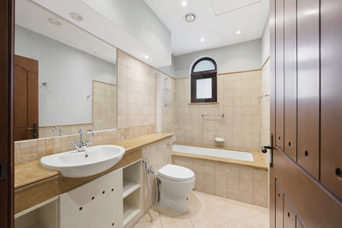 Villa en alquiler en The Villa, Dubai, EAU 6 dormitorios, 780.39 m2 № 750529 - foto 26