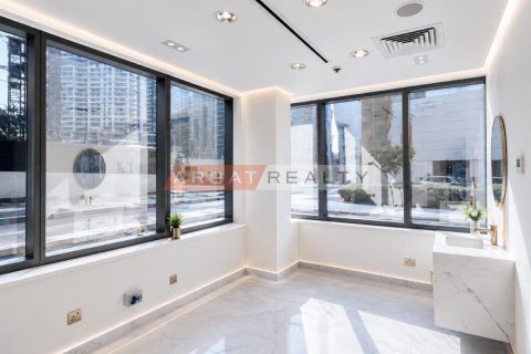 Dyqan në Business Bay, Dubai, Emiratet e Bashkuara Arabe 197.05 m2. № 761142 - Foto 8
