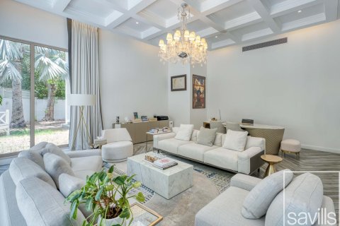 Vilë në Al Barari, Dubai, Emiratet e Bashkuara Arabe 6 dhoma gjumi, 1222.42 m2. № 761144 - Foto 9