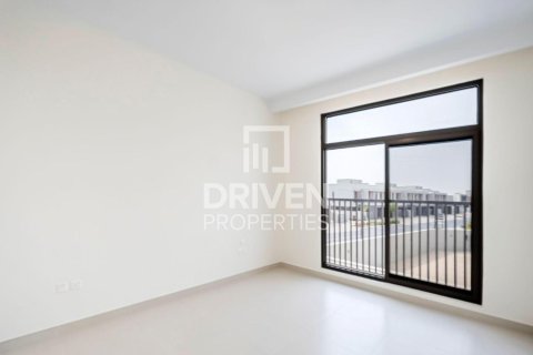 Villa zur Miete in Dubai South (Dubai World Central), Dubai, VAE 4 Schlafzimmer, 374.68 m2 Nr. 746820 - Foto 14