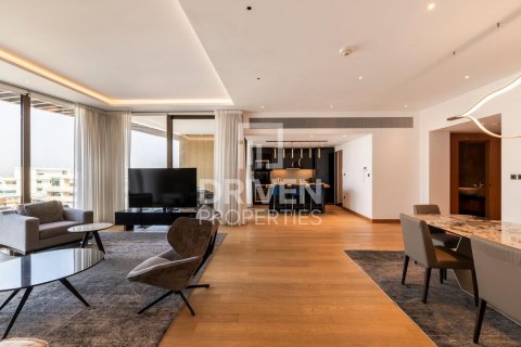 Appartement te koop in Jumeirah, Dubai, VAE 3 slaapkamers, 250.65 vr.m., nr 761541 - foto 3
