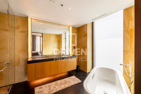 Appartement te koop in Jumeirah, Dubai, VAE 3 slaapkamers, 250.65 vr.m., nr 761541 - foto 25