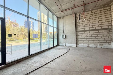 Magazin de închiriat în Dubai, EAU 86.3 mp. №702638 - poză 3
