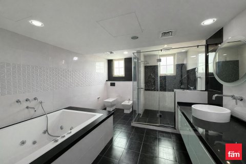 Vila di Jumeirah Islands, Dubai, UAE 4 bilik tidur, 988.2 meter persegi № 702268 - foto 25