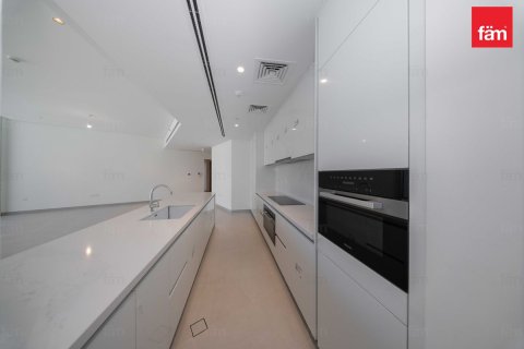 Lägenhet till försäljning i Dubai, UAE 3 sovrum, 223.7 kvm Nr. 702289 - fotografi 12