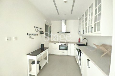 Apartment til salg i Dubai Marina, Dubai, UAE 4 soveværelser, 224 kvm № 737656 - foto 11