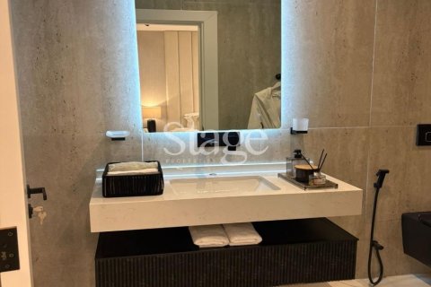 Apartment til salg i Deira, Dubai, UAE 3 soveværelser, 279 kvm № 737654 - foto 21
