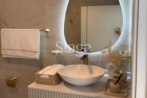 Apartment til salg i Deira, Dubai, UAE 3 soveværelser, 279 kvm № 737654 - foto 24