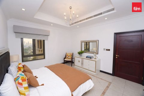 Üürile anda villa asukohaga Palm Jumeirah, Dubai, AÜE: 4 magamistoaga, 470.1 m² Nr 757828 - pilt 15
