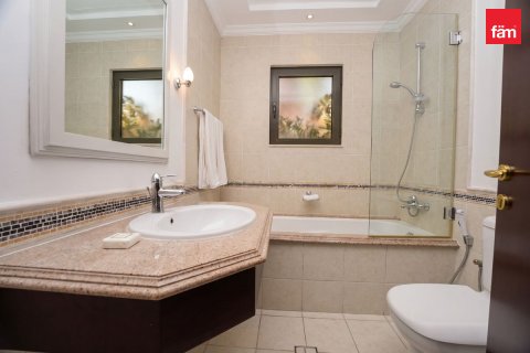 Üürile anda villa asukohaga Palm Jumeirah, Dubai, AÜE: 4 magamistoaga, 470.1 m² Nr 757828 - pilt 22