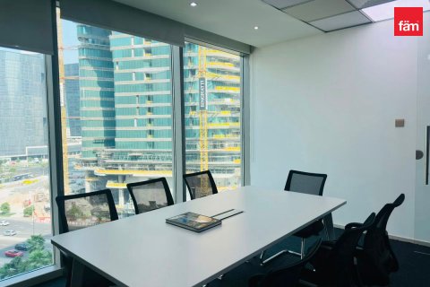 Iroda itt: Dubai, EAE, 162.4 m², azonosító: 765780 - fénykép 5