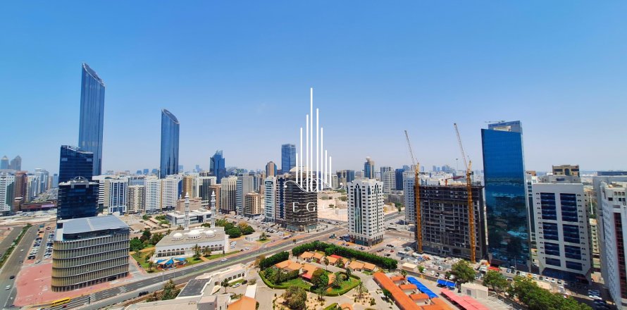 Apartment i Corniche Road, Abu Dhabi, UAE 2 soveværelser, 137.5 kvm № 533271