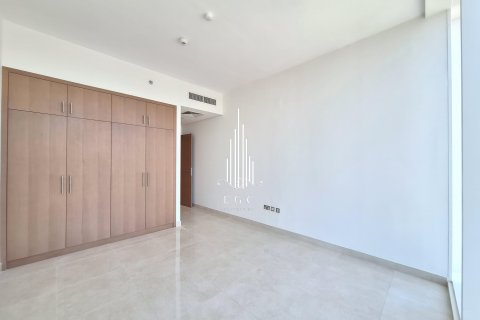 Apartment til leje i Corniche Road, Abu Dhabi, UAE 2 soveværelser, 137.5 kvm № 533271 - foto 8