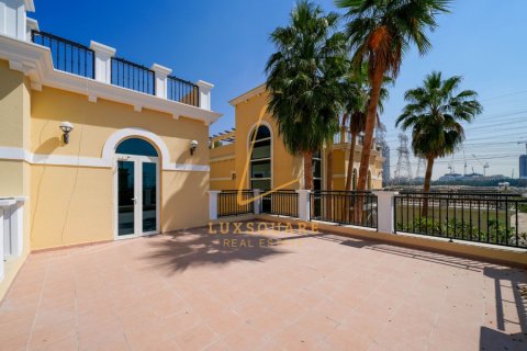 Jumeirah Park, Dubai, BAE’de kiralık villa 4 yatak odası, 512 m² No 766641 - fotoğraf 15