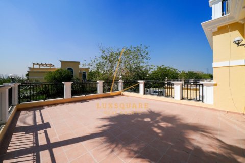 Jumeirah Park, Dubai, BAE’de kiralık villa 4 yatak odası, 512 m² No 766641 - fotoğraf 21