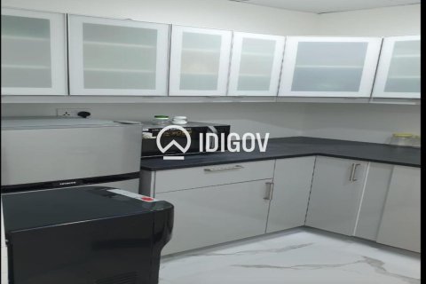 Biuro do wynajęcia w Business Bay, Dubai, ZEA 73.86 mkw., nr 761118 - zdjęcie 8