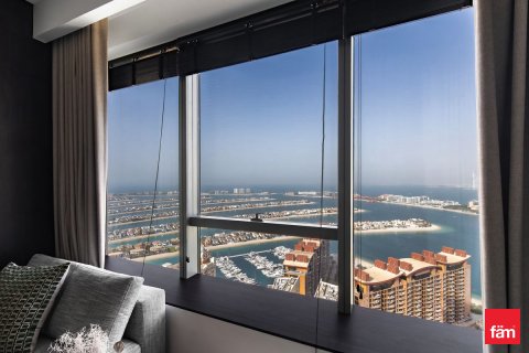 Lägenhet till försäljning i Palm Jumeirah, Dubai, UAE 1 sovrum, 96.2 kvm Nr. 691370 - fotografi 2