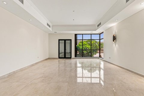 Villa zur Miete in Al Barsha, Dubai, VAE 5 Schlafzimmer, 3716.12 m2 Nr. 759867 - Foto 8