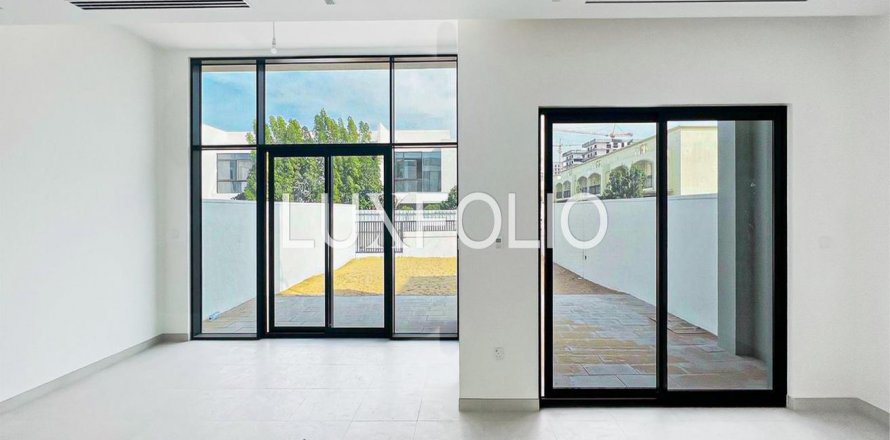 Villetta a schiera a Al Furjan, Dubai, EAU 3 camere da letto, 244 mq. № 627429