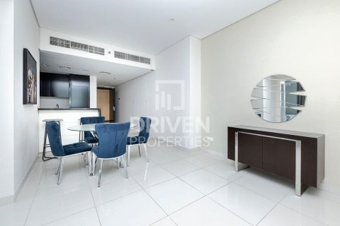 Apartment in Business Bay, Dubai, UAE 2 bedrooms, 131.92 sq.m. № 762040