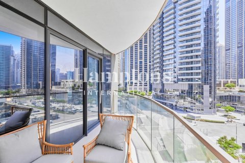 Apartmen di Palm Jumeirah, Dubai, UAE 2 bilik tidur, 118.49963456 meter persegi № 754599 - foto 3