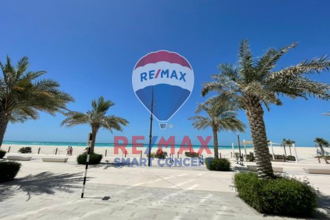 Adosado en Saadiyat Island, Abu Dhabi, EAU 2 dormitorios, 300.1 m² № 503116