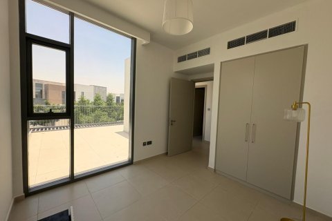 Dubai, UAE의 판매용 타운하우스 침실 4개, 248제곱미터 번호 766175 - 사진 7